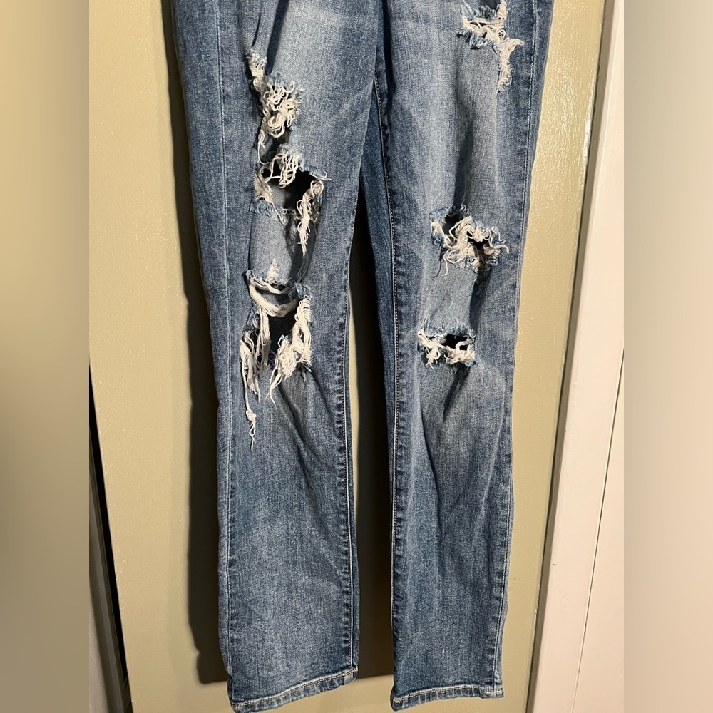 Judy Blue Women's Size 0/24 Boyfriend Fit Jeans Distressed Medium Wash JB8286MD - Picture 4 of 11